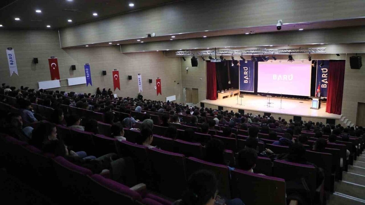 BARÜ'de 24 Kasım Öğretmenler Günü programı