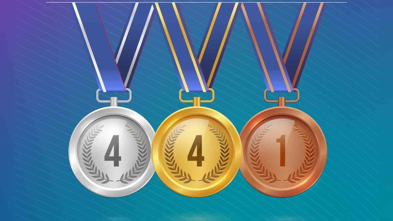 BARÜ öğrencileri Durres’te 9 madalya ile döndü