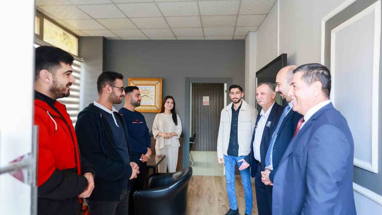 Başkan Balaban Yenimahalle Esnafıyla Buluştu