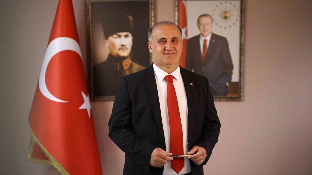 Başkan Kaya: "Onaylamayacağınız yatırımı genel kurul ve komisyondan niye geçirdiniz?"