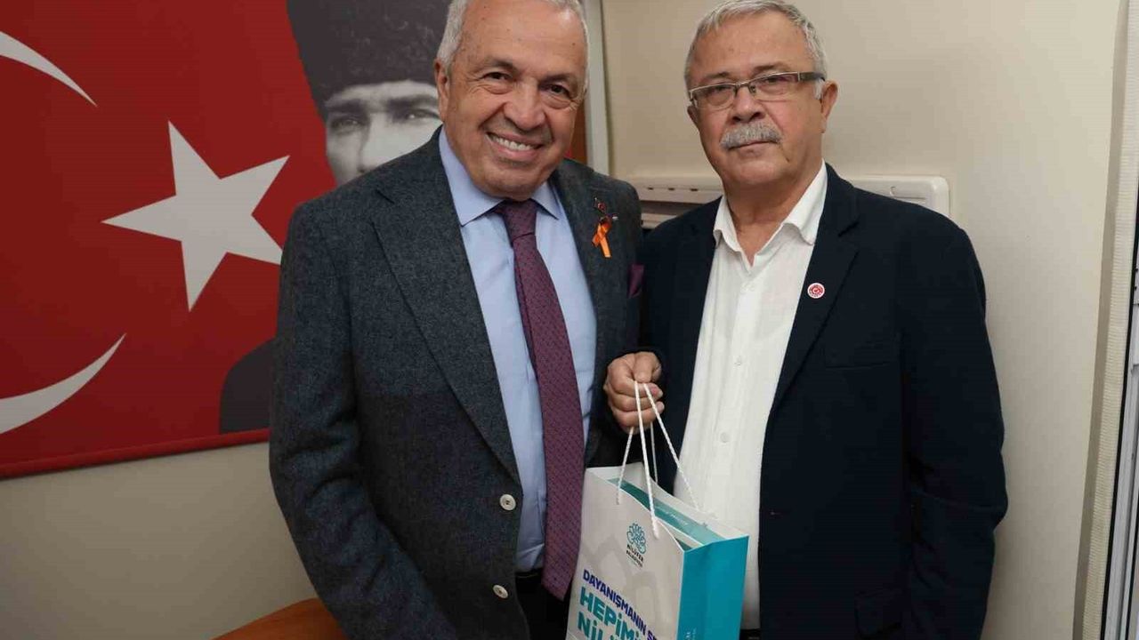 Başkan Şadi Özdemir 30 Ağustos Zafer Mahallesi'nde Vatandaşla Buluştu