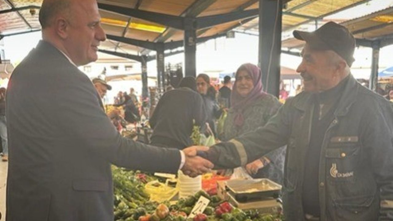 Başkan Torun, Vatandaşlarla Pazar Ziyaretinde Buluştu
