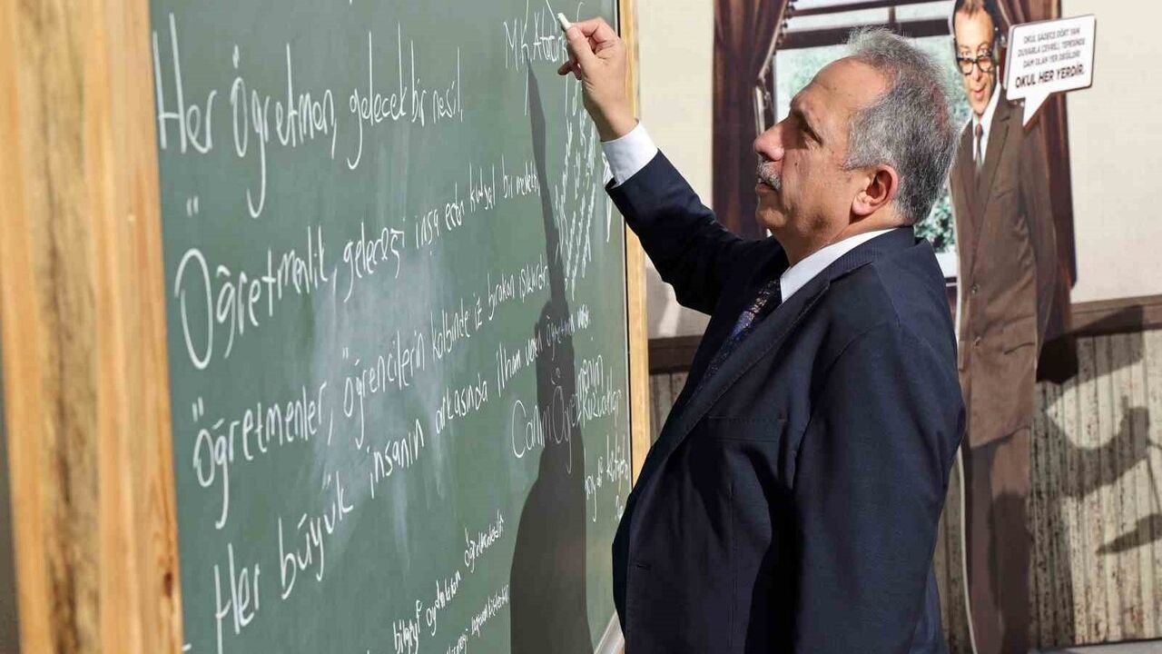 Başkan Yalçın’dan 24 Kasım Öğretmenler Günü mesajı