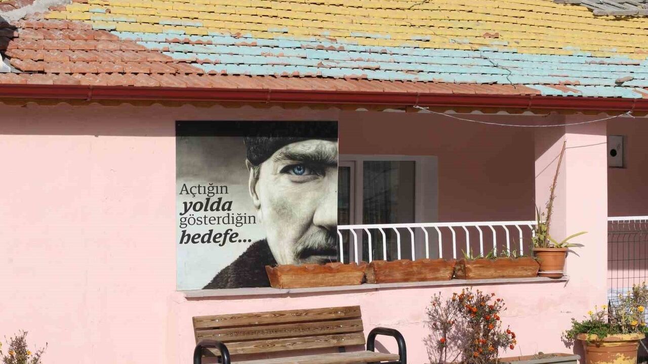 Başkentte Renkli Köy: Elmadağ’ın sokaklarına hayat veren proje