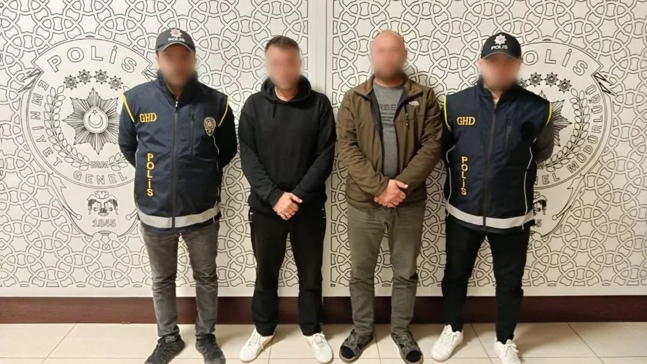 Bayburt'ta göçmen kaçakçılığı operasyonu: 2 şüpheli yakalandı