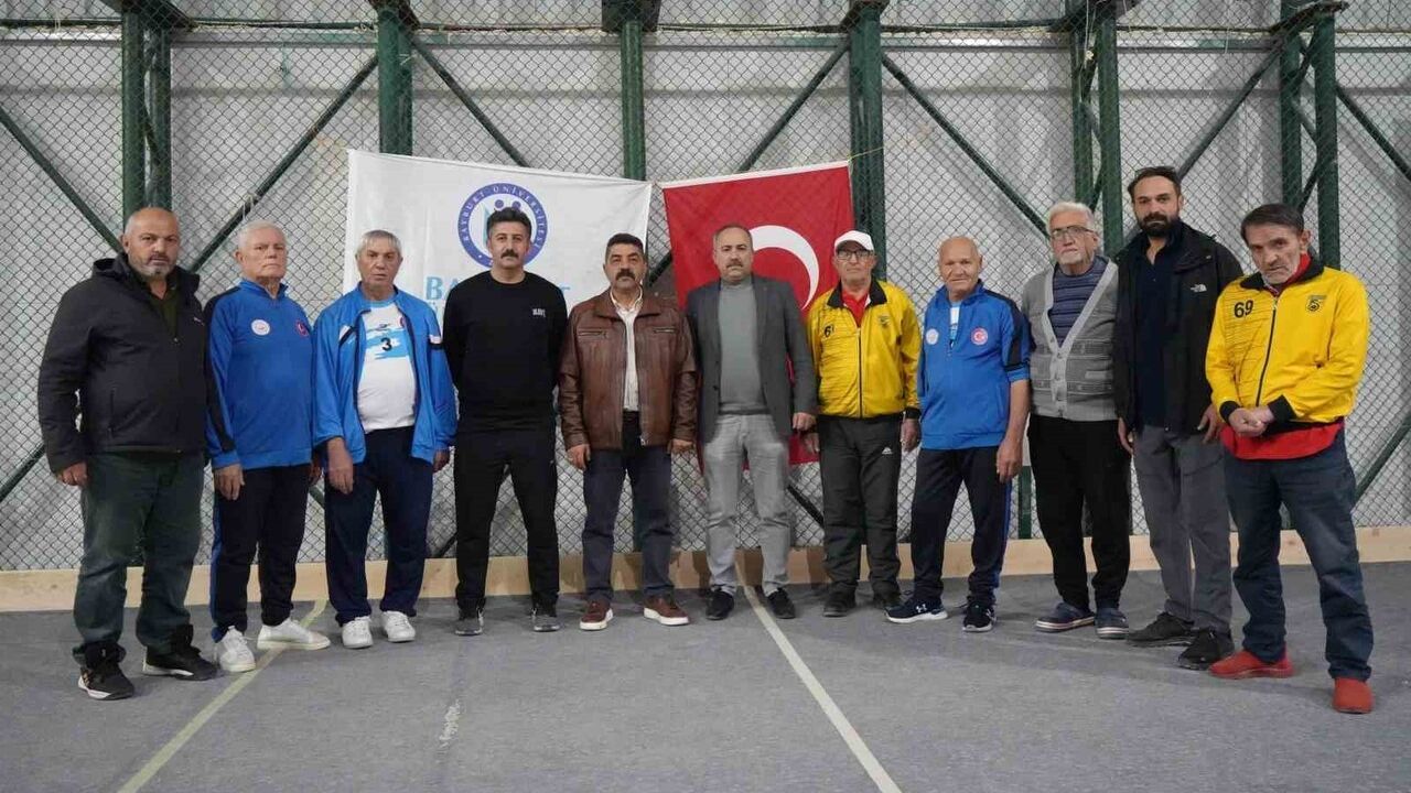 Bayburt’ta Huzur Bocce Ligi finali: Erzincan 4 puanla galip