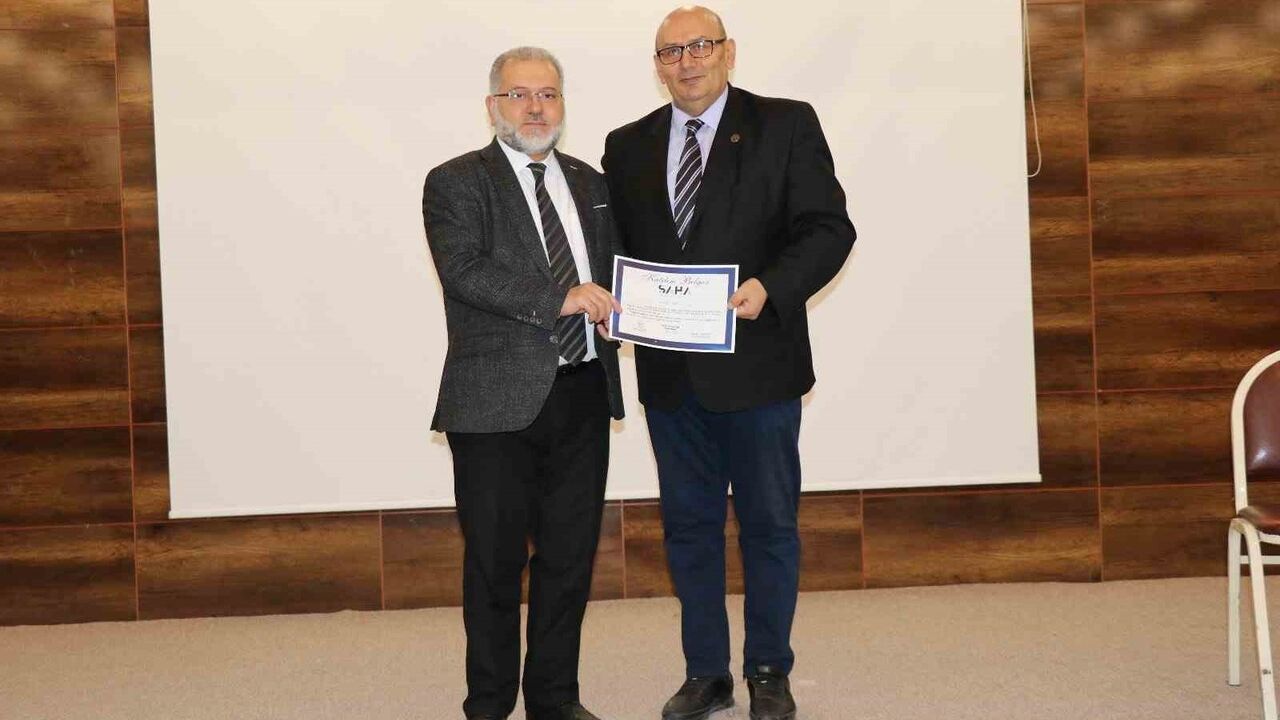 Bayburt’ta imamlara SAHA Elçi eğitimi verildi