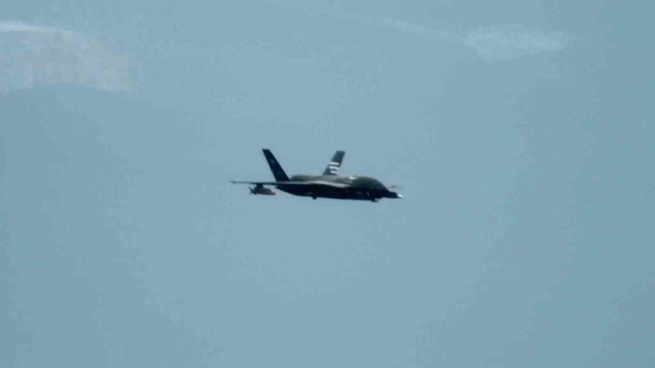 Bayraktar KIZILELMA, F-16’yı kilitledi; simüle atışta tam isabet