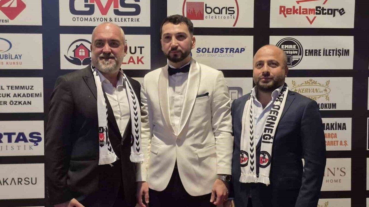 Beşiktaşlı eski futbolcular Düzce'de taraftarla buluştu