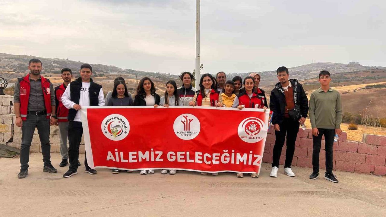 Besni'de YKS adaylarına motivasyon etkinliği