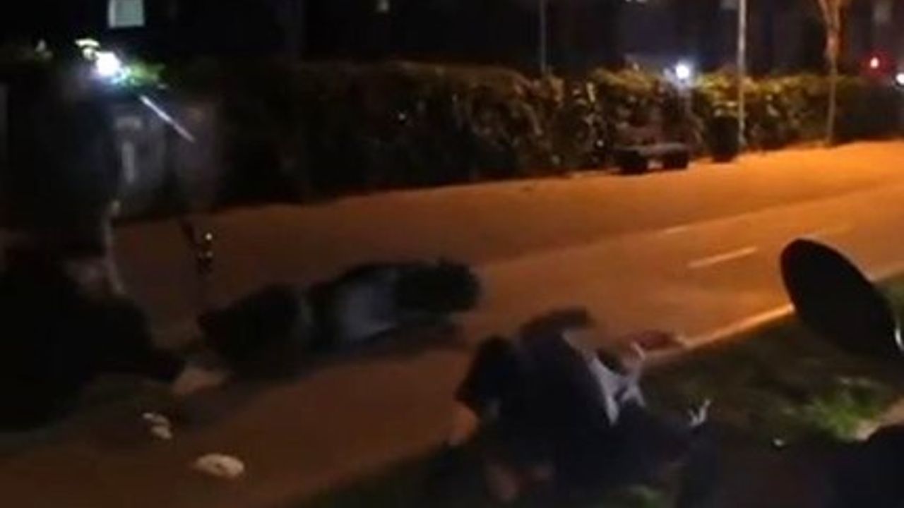 Beylikdüzü'nde Elektrikli Scooter Kazası: Yaya ve Sürücü Yaralandı