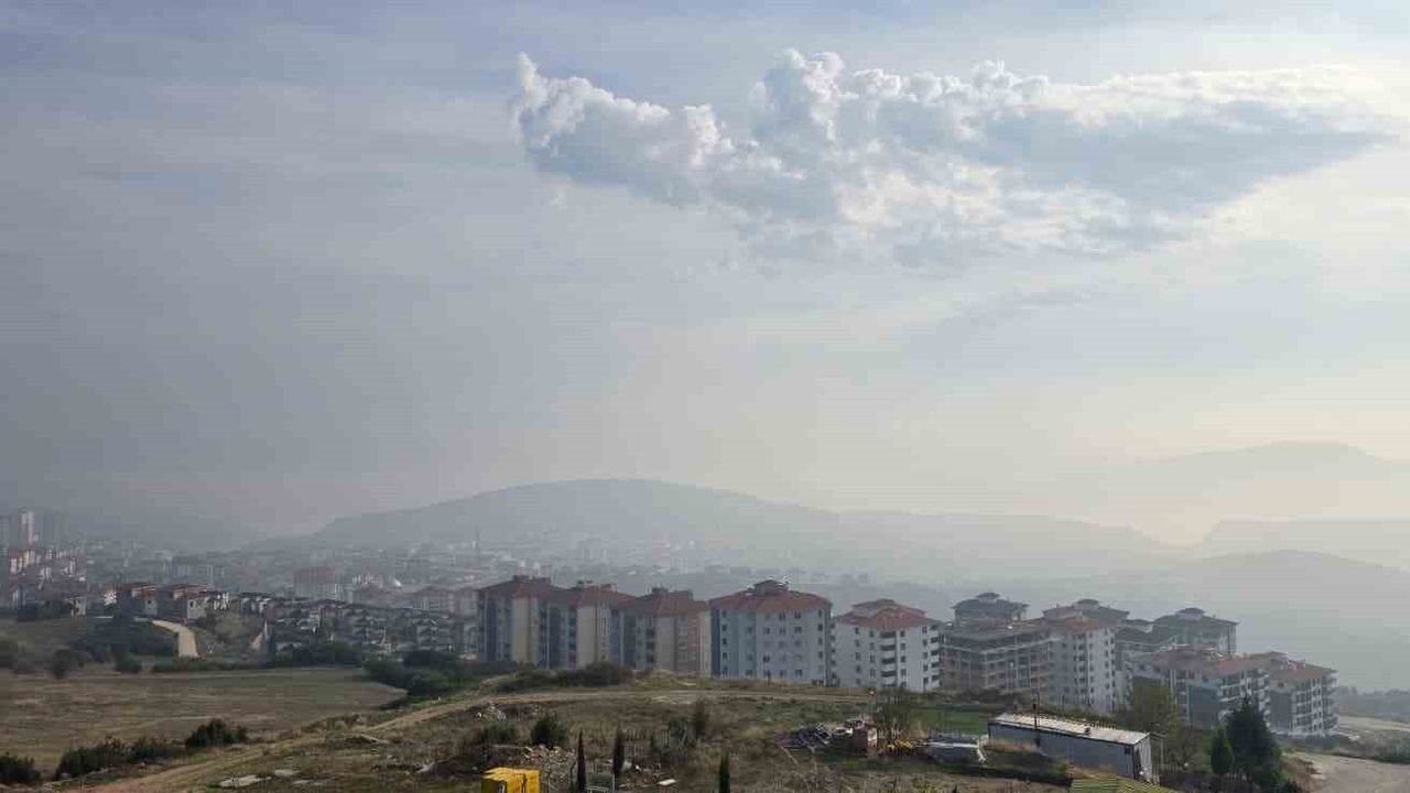 Bilecik’in Sisli Sabahı Tarihi Mekanları Öne Çıkardı