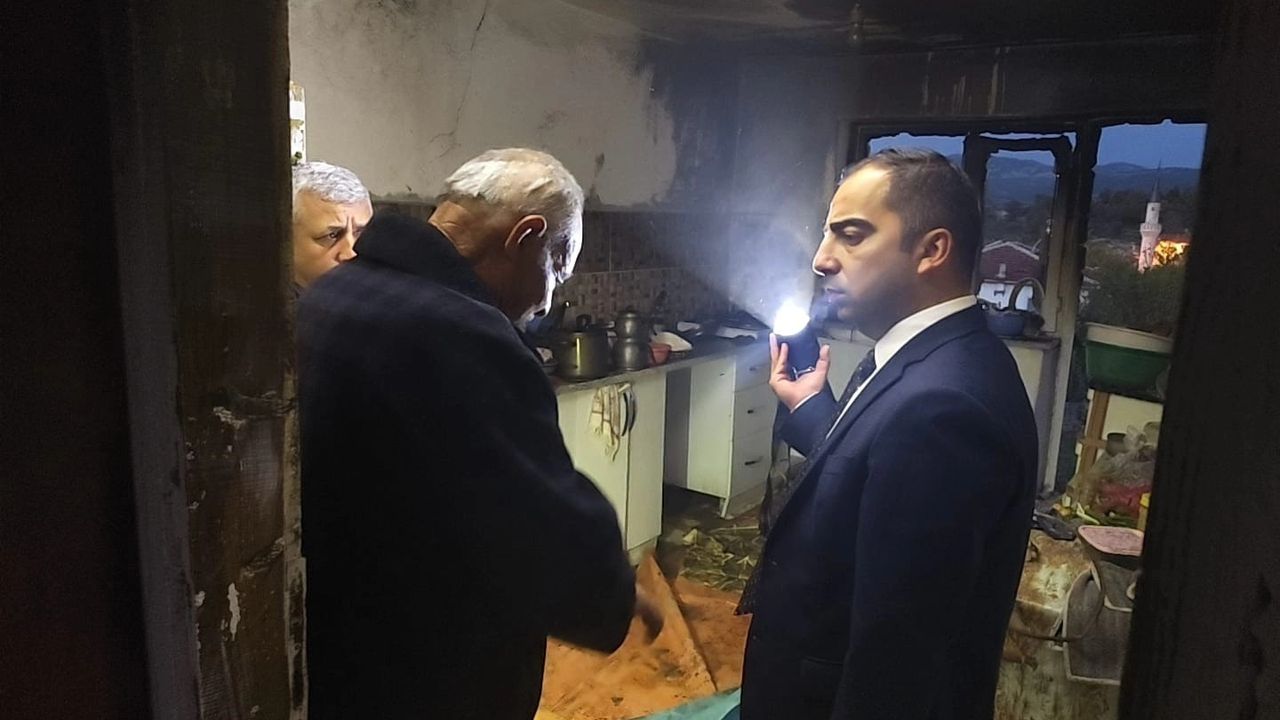 Bilecik'te Esenköy'de ev yangını kontrol altına alındı