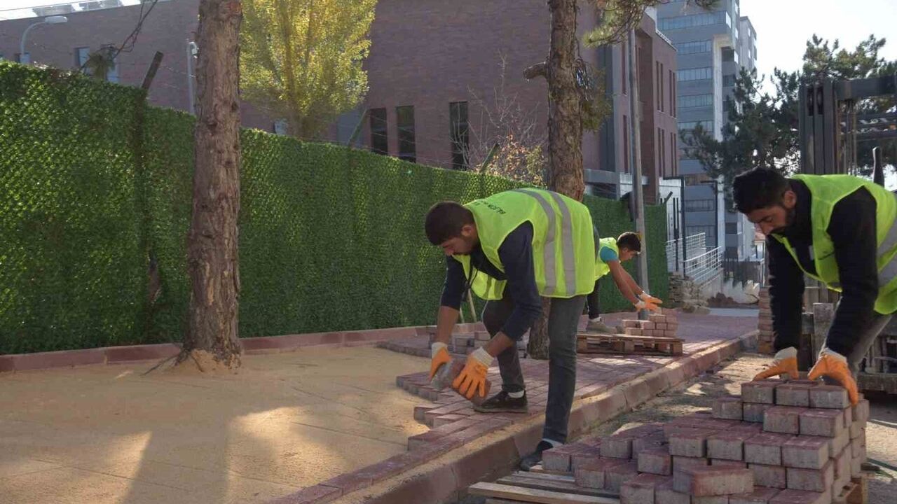 Bilecik'te yeni cadde ve kaldırımlar ulaşıma açılıyor