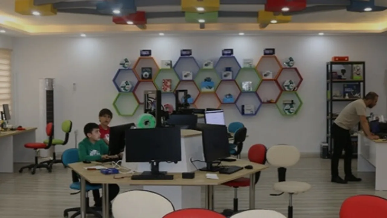 BİLSEM 2026 Başvuru Takvimi Açıklandı mı? Velilerin Gözü Kulağı MEB Açıklamasında: İşte BİLSEM Başvuru Şartları