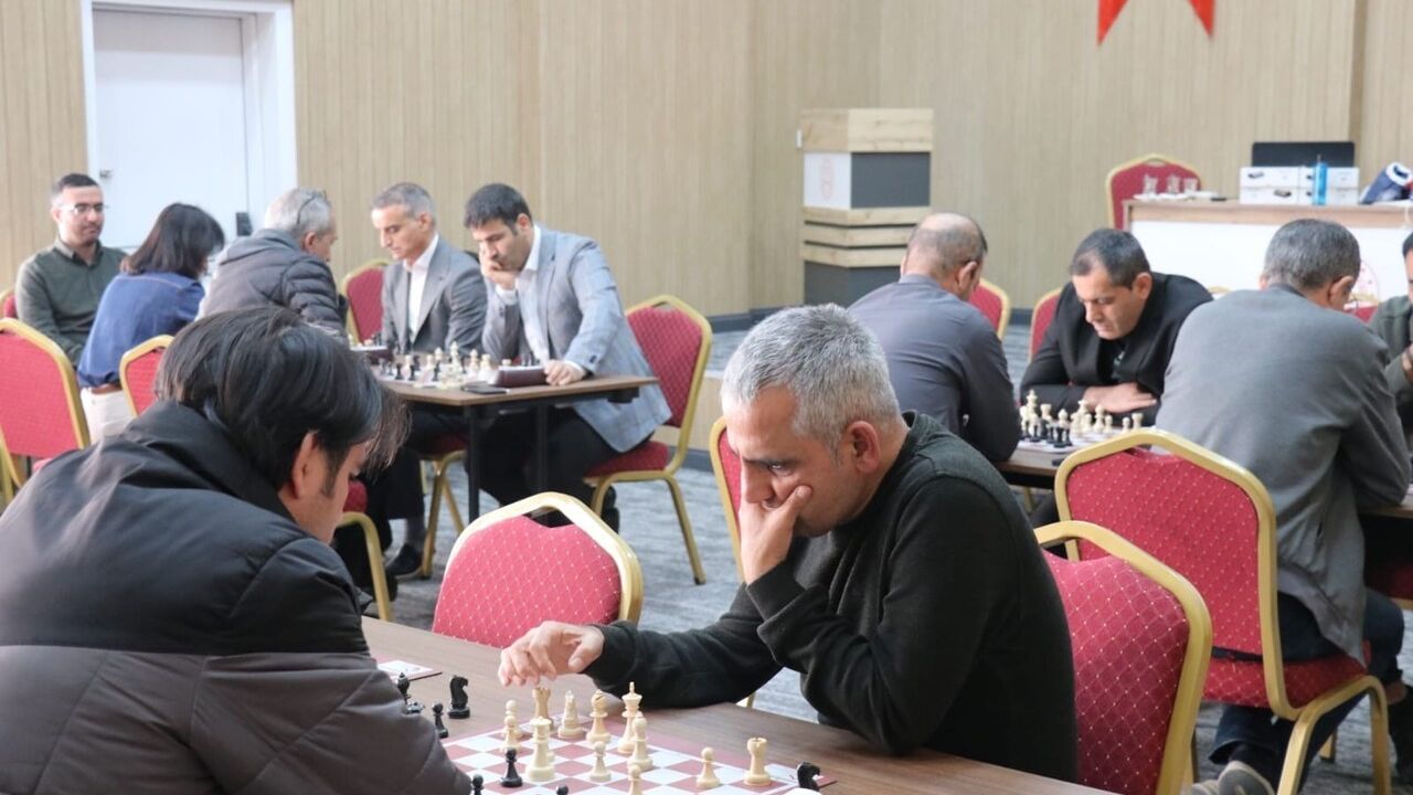Bingöl'de Öğretmenler Arası Satranç Turnuvası Sona Erdi