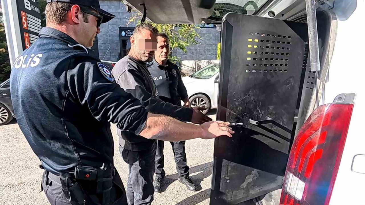 Boşanma Sürecinde Şiddet: Kadın KADES ile Kurtuldu