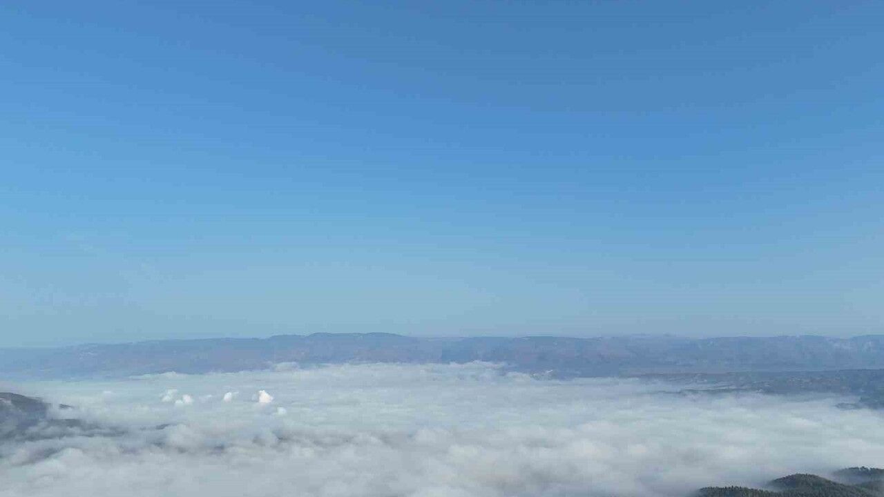 Boyabat sabahı sisle örtüldü