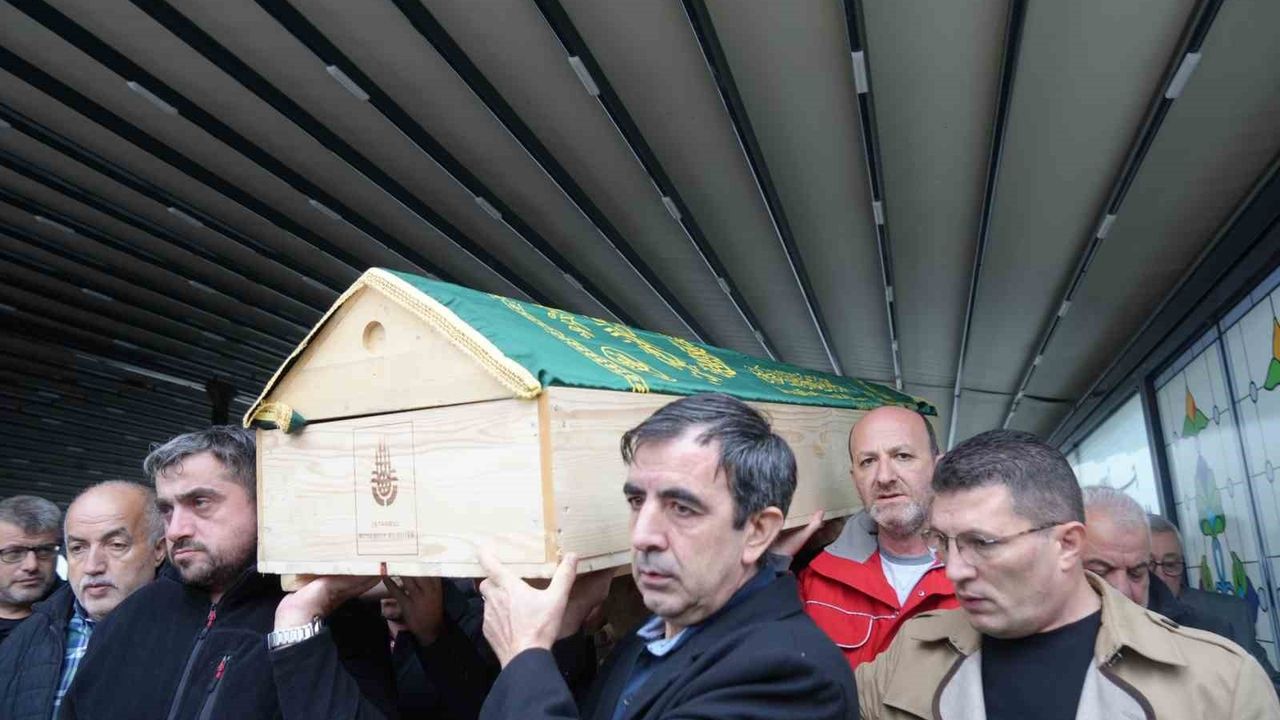 Bozkurt'ta dere yatağında bulunan anne ve oğlu toprağa verildi