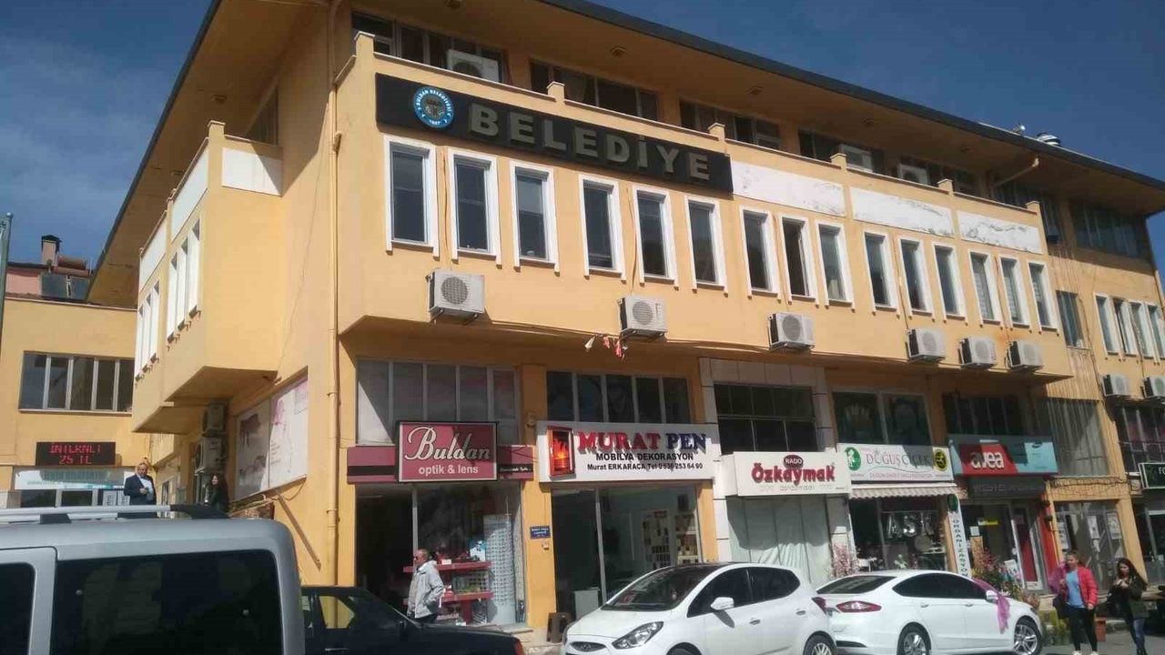 Buldan’da 31 milyonluk zarar iddiası sonrası eski başkan ve görevlilere soruşturma izni