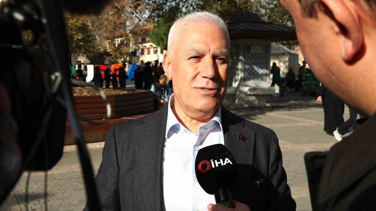 Bursa'da Dünya Cantık Günü: Cantık ve Ayran Ücretsiz İkram Edildi