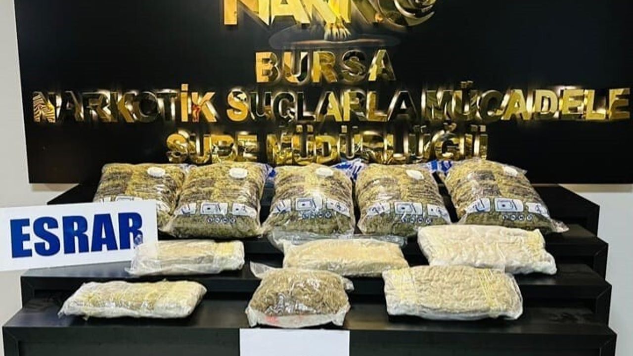 Bursa'da uyuşturucu operasyonu: 15 kilo 150 gram esrar ele geçirildi