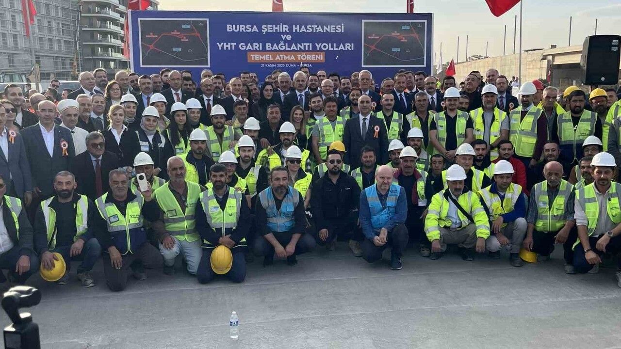 Bursa Şehir Hastanesi ile YHT Garı bağlantı yollarının temeli atıldı