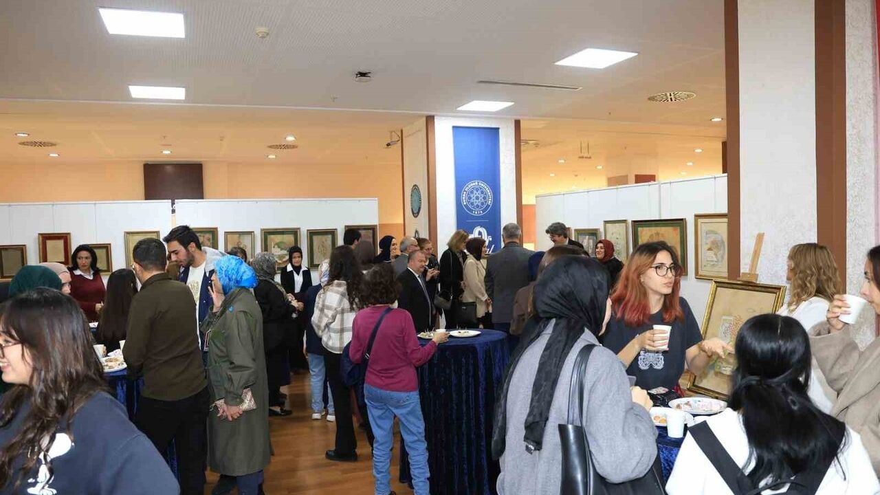 BUÜ Geleneksel Türk Sanatları öğrencilerinin eserleri sergilendi