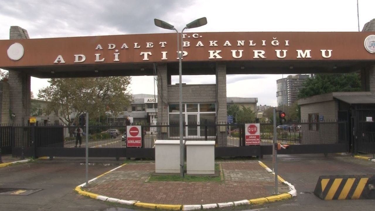 Büyükçekmece saldırısında cenazeler Adli Tıp'tan yakınlarına teslim edildi