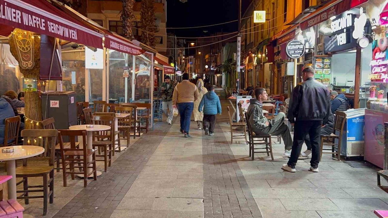 Çanakkale Ayvacık Açıklarında 4 büyüklüğünde deprem