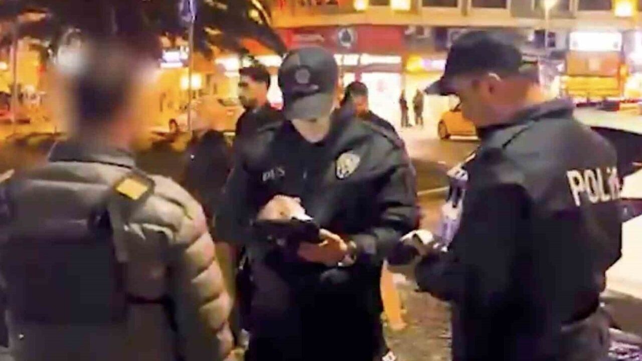 Çanakkale'de alkollü kişilere yönelik denetimlerde 22 şahsa para cezası