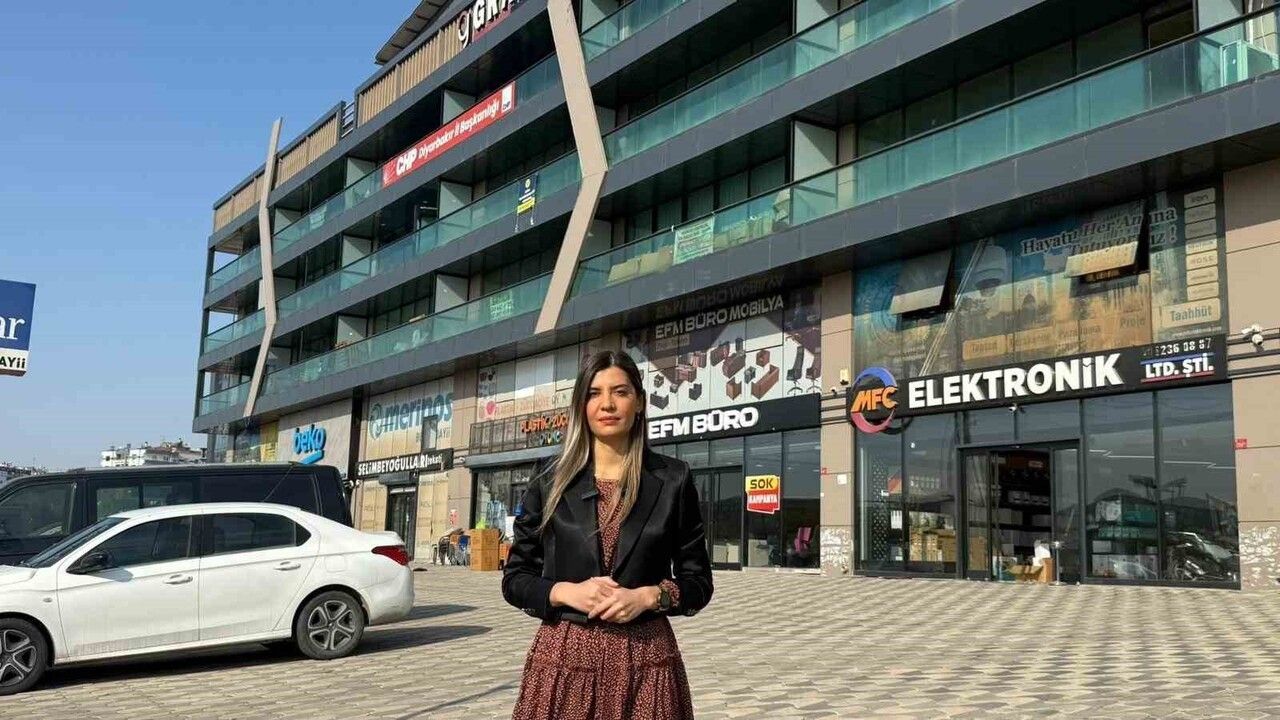 Canan Demir CHP'den İstifa Etti: İmralı Kararı Gerekçe