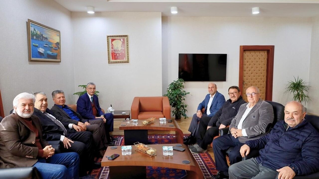 Celalettin Güvenç ve Heyeti Akhisar'da: Kaymakam Mustafa Can'ı Ziyaret