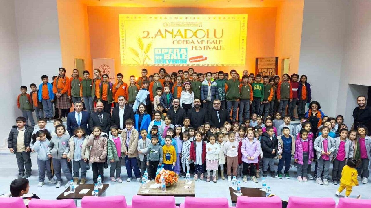 Çemişgezek’te sahne sanatlarıyla ilk: Opera ve baleye yoğun ilgi