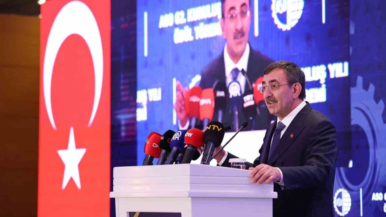 Cevdet Yılmaz: Enflasyon Tekrar Düşüş Eğilimine Girdi