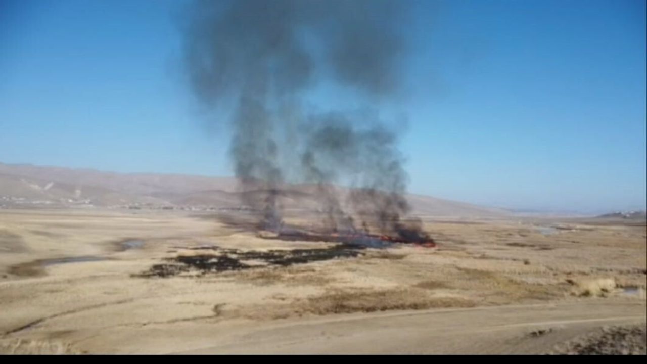 Çırak Sazlığında Yangın — Van Özalp'te müdahale sürüyor