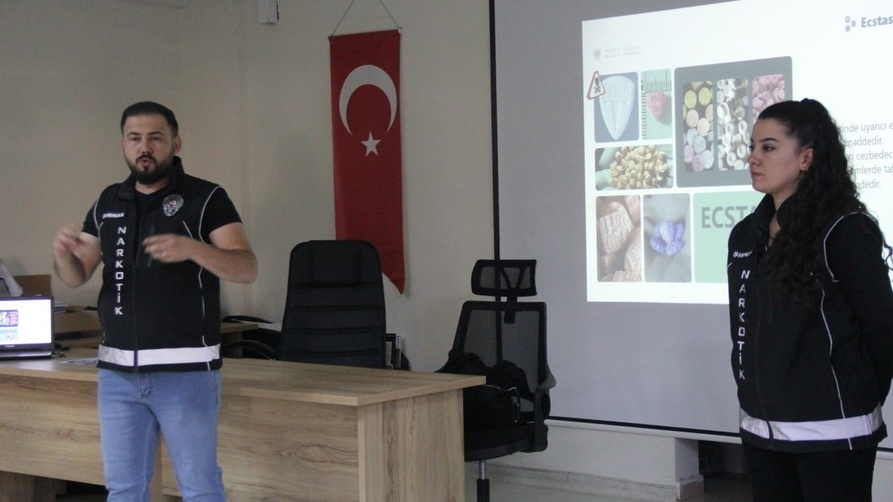 Cizre'de Madde Bağımlılığına Karşı Farkındalık Semineri