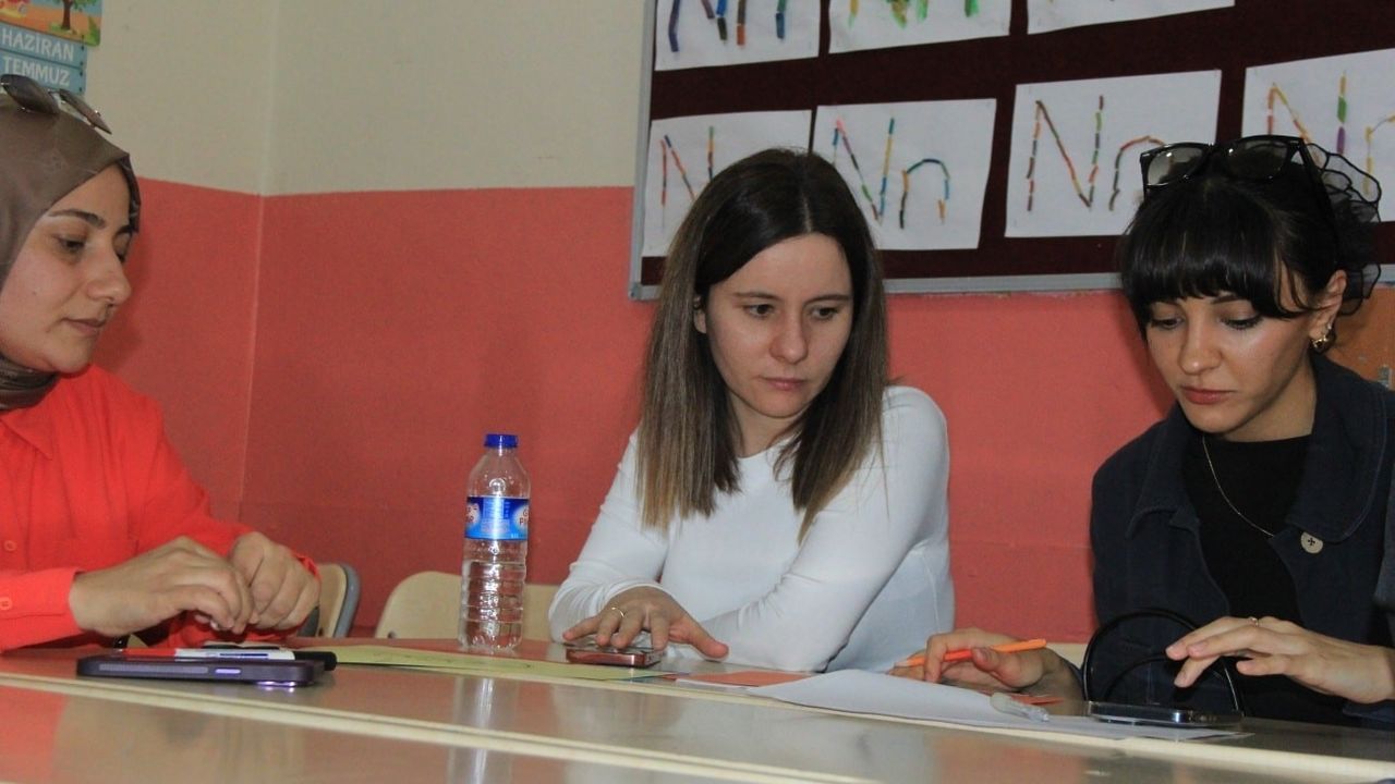 Cizre’de öğretmenlere akran zorbalığı eğitimi