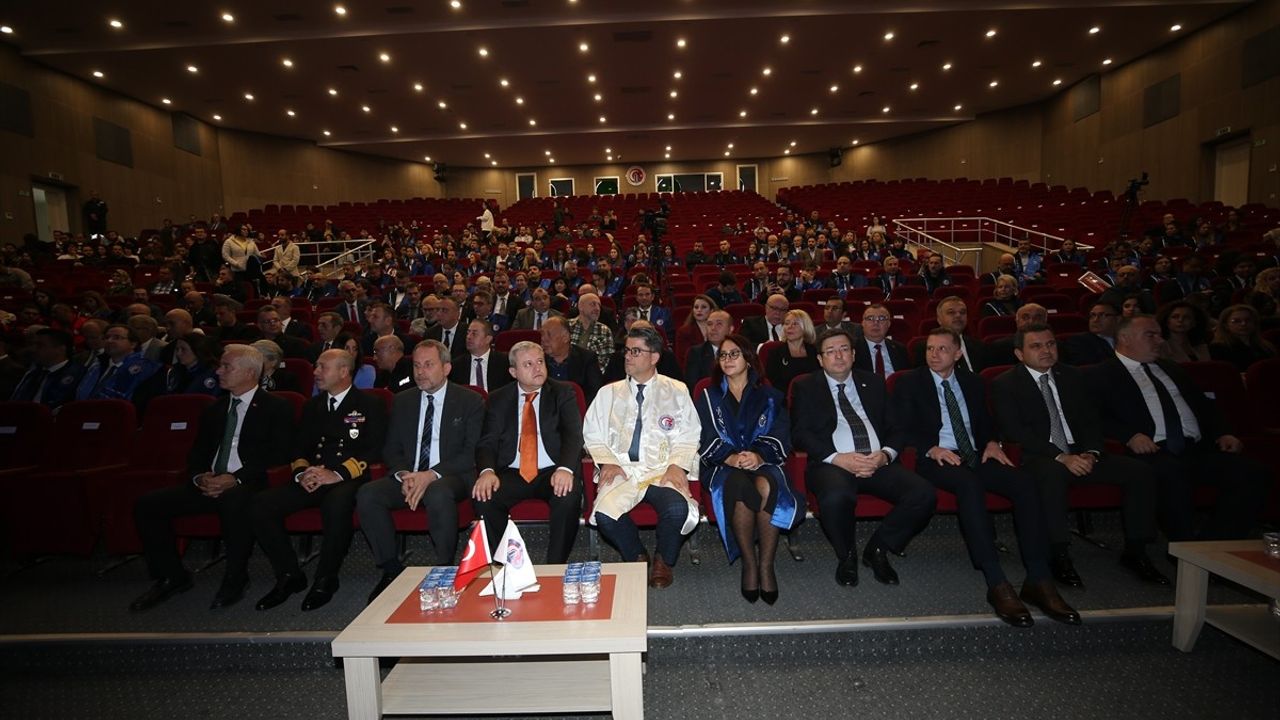 ÇOMÜ'de 2025-2026 Akademik Yılı Başladı