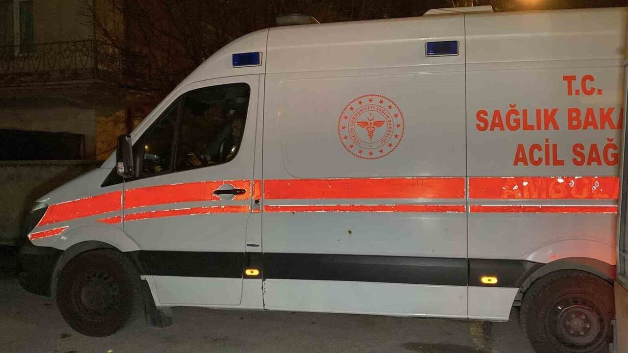 Çorum'da ilaçlama sonrası 5'i çocuk 7 kişi zehirlenme şüphesiyle hastaneye kaldırıldı