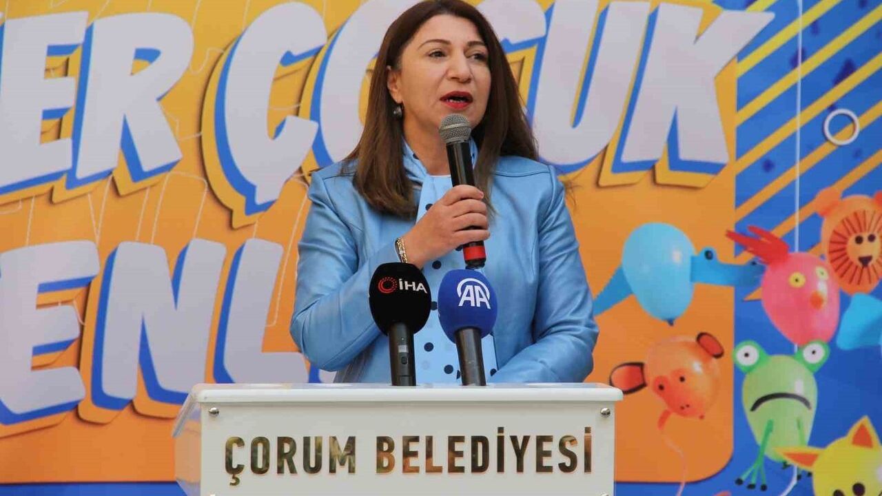 Çorum'da Şeker Çocuk Şenliği diyabetli çocuklara neşe dolu anlar yaşattı