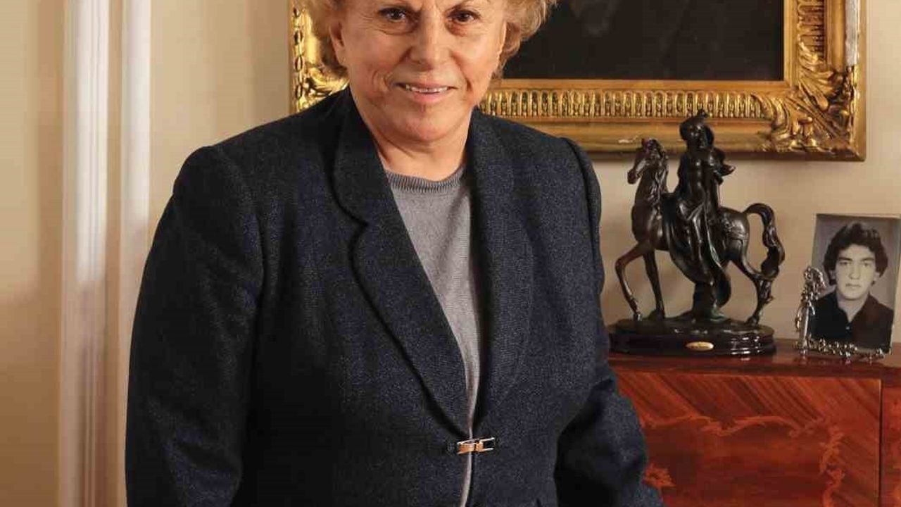 Cumhuriyet Çınarı Nüket Ersoy Vefat Etti