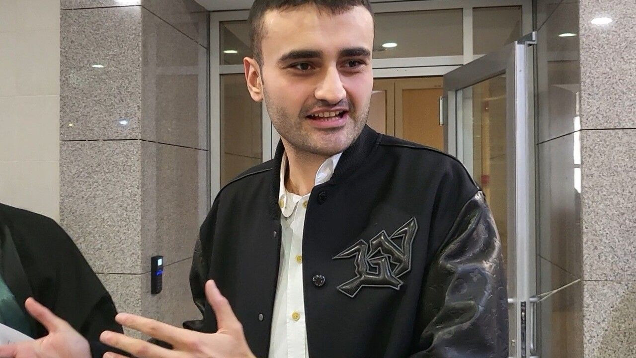 CZN Burak ve babasına izinsiz inşaat davasında beraat