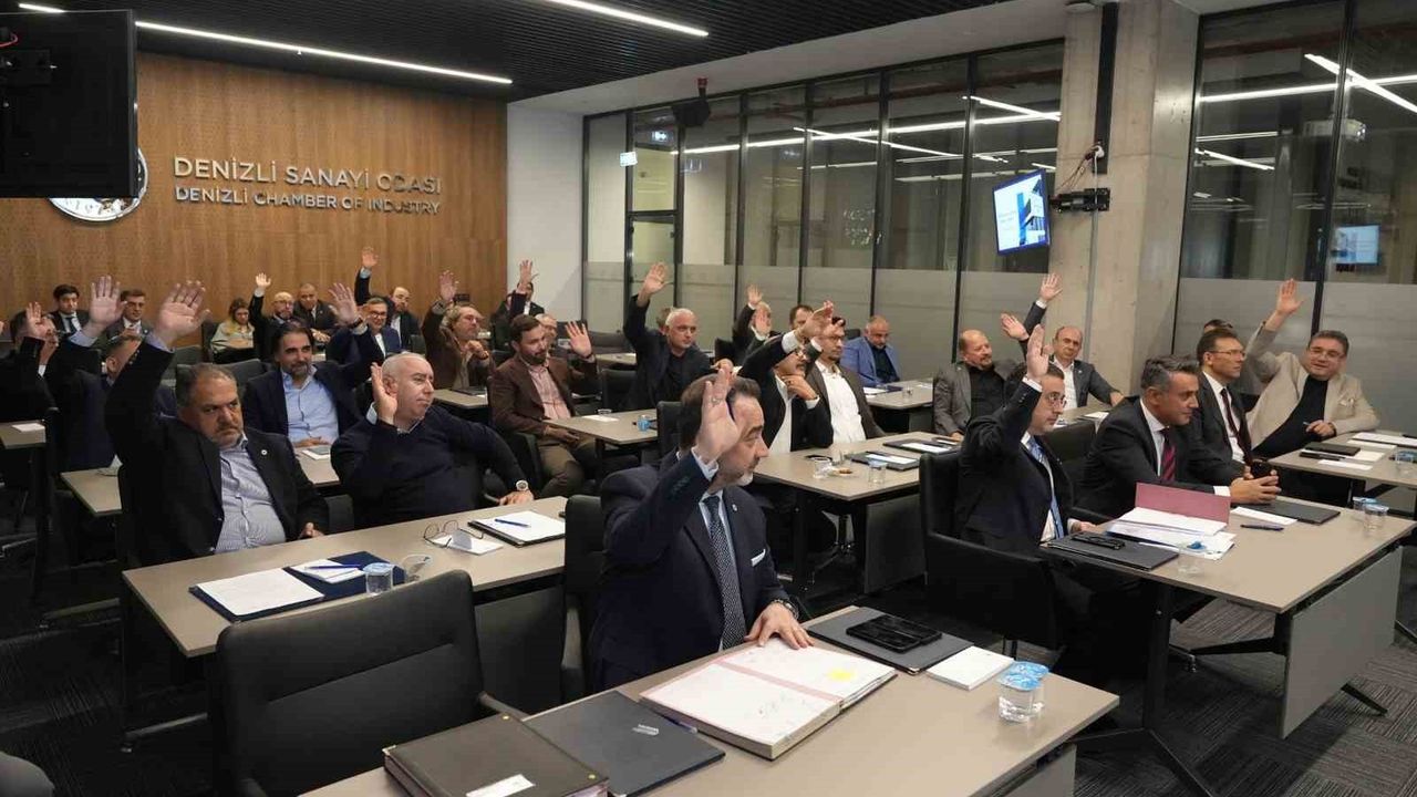 Denizli Sanayi Odası'nda Ekonomik Zorluklar ve Eğitim İşbirliği Temaları