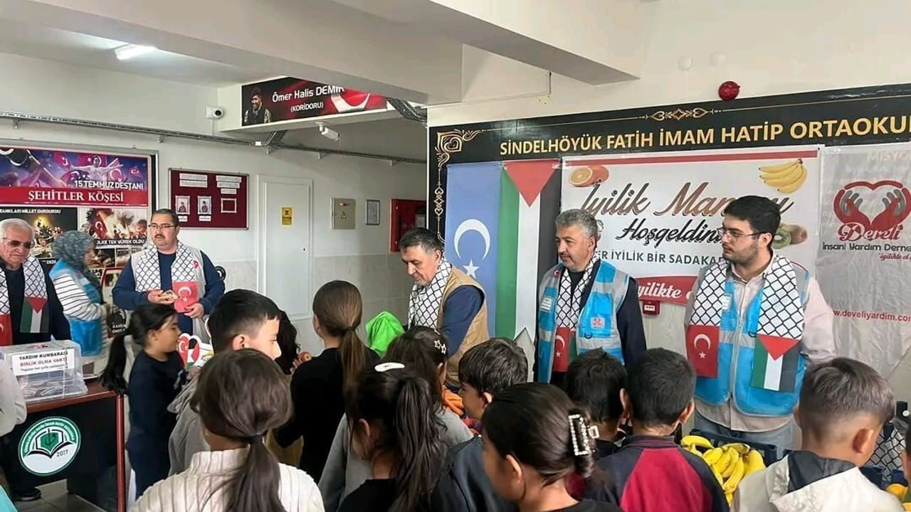 Develi'de 'İyilik Manavı' ile Filistinli çocuklara destek