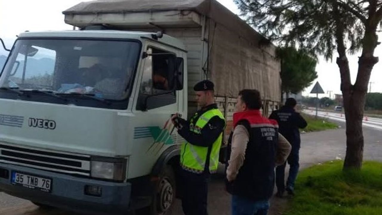 Didim’de hayvan hastalıklarına karşı yol kontrolleri devam ediyor