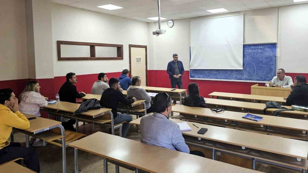 Dijital riskler ve rekreasyonun gençleri koruyan rolü