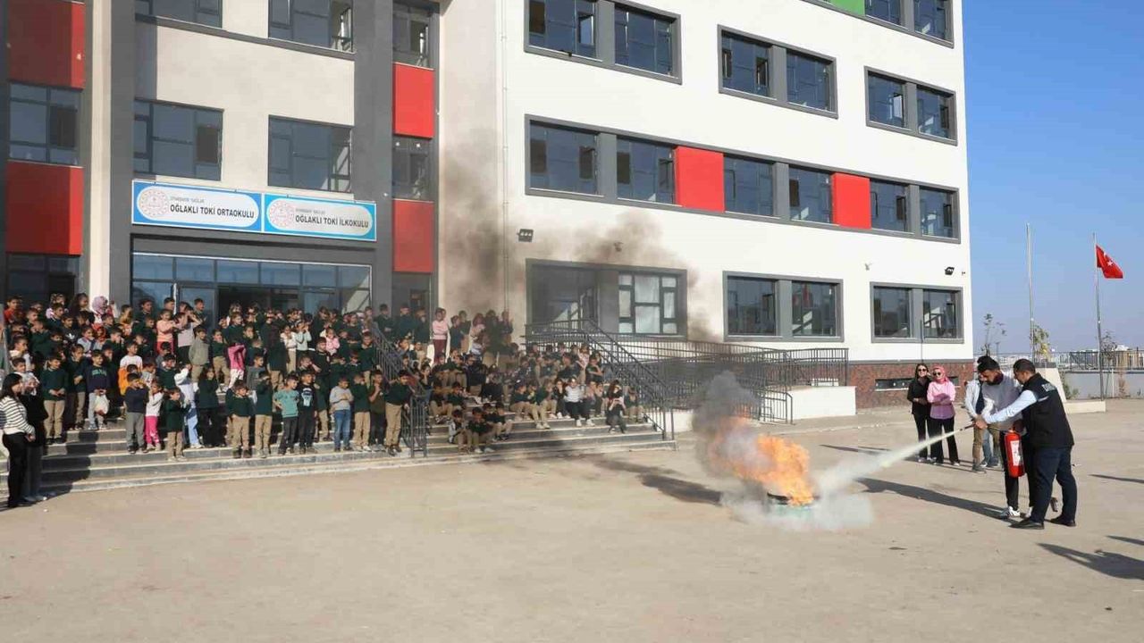 Diyarbakır'da Okullarda Afet Farkındalığı Eğitimleri Sürüyor