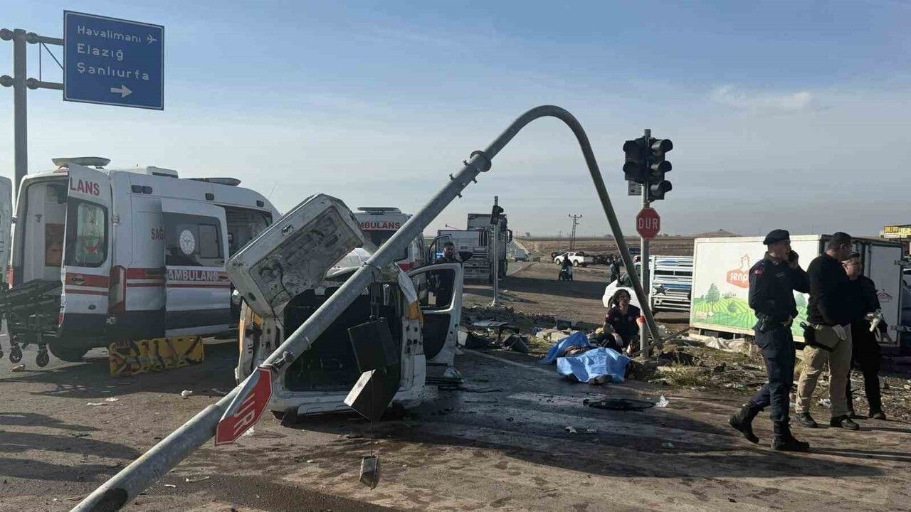 Diyarbakır’da tır kazasında ölü sayısı 4’e yükseldi