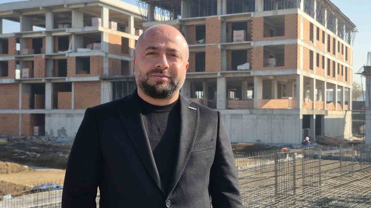 Düzce'de 12 Kasım Anmasında İnşaat Sektöründen "Güvenli Yapı" Vurgusu